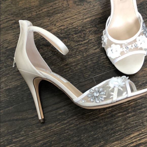 Nina bridal shoe - Picture 2 of 3